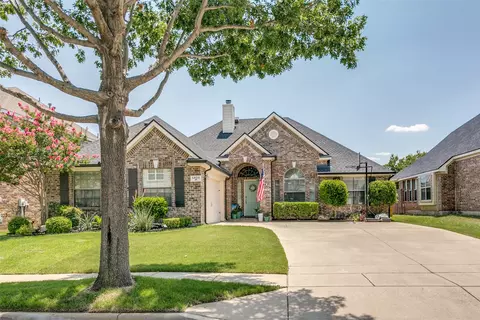5429 Threshing Dr, Fort Worth, TX 76179