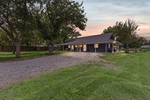 10717 County Road 507, Venus, TX 76084