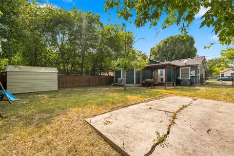 Exterior - 3116 Summer Ave, Waco, TX 76708 photo 3 of 3