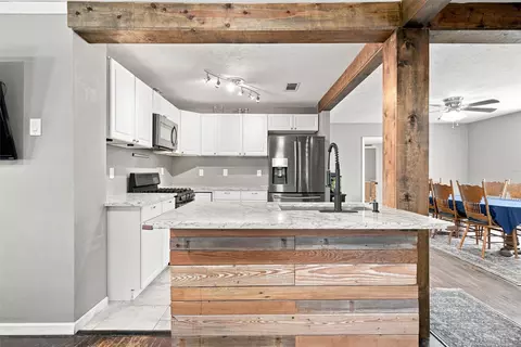 Kitchen - 3116 Summer Ave, Waco, TX 76708 photo 1 of 2