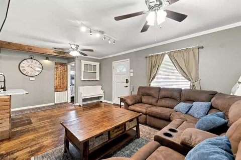 Living - 3116 Summer Ave, Waco, TX 76708 photo 1 of 1