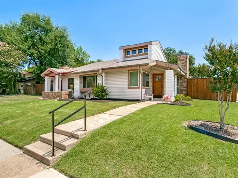 569 Hunters Glen St, Lewisville, TX 75067