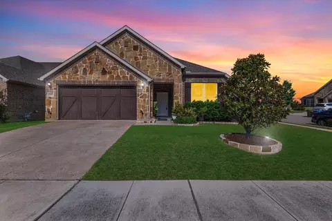 2700 Red Sage Rd, Lewisville, TX 75067