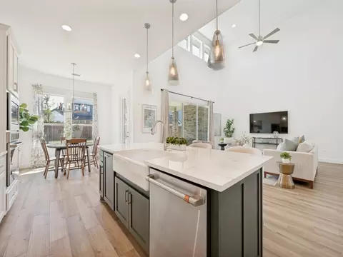 Kitchen - 2722 Burnely Ct, Celina, TX 75009 photo 2 of 4