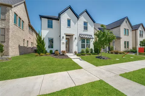 Exterior - 809 Isabel St, Celina, TX 75009 photo 2 of 6