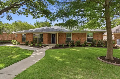 6409 Country Day Trl, Benbrook, TX 76132