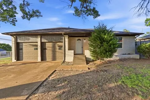 2306 Greenland Dr, Dallas, TX 75228