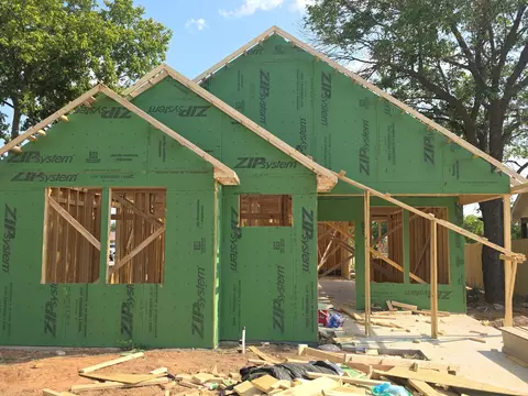 201 W Cherry St, Nocona, TX 76255