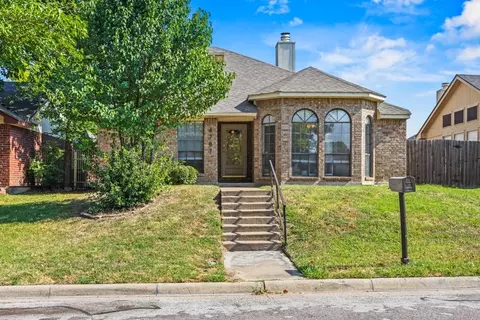 4787 Wineberry Dr, Fort Worth, TX 76137