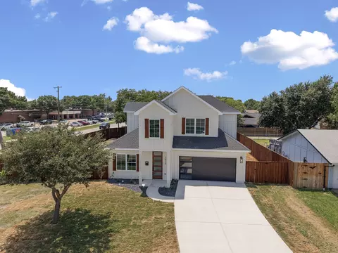 3825 Williamsburg Dr, Garland, TX 75043