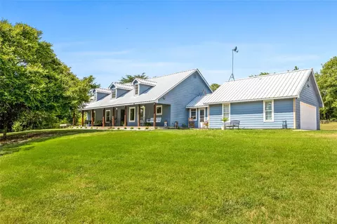 1088 Bub Hill Rd, Whitewright, TX 75491