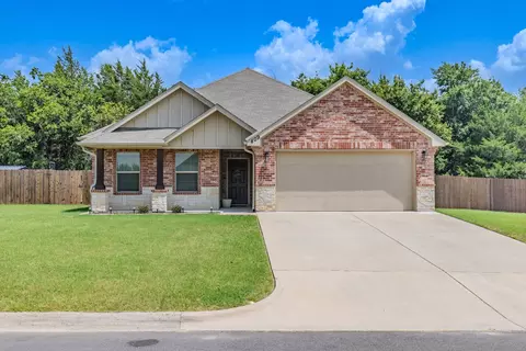 409 Mesa Dr, Lone Oak, TX 75453