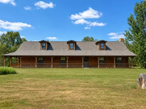 6260 Farm Road 197, Arthur City, TX 75411