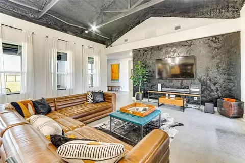 Living - 1841 Rs County Road 1402, Point, TX 75472 photo 3 of 5