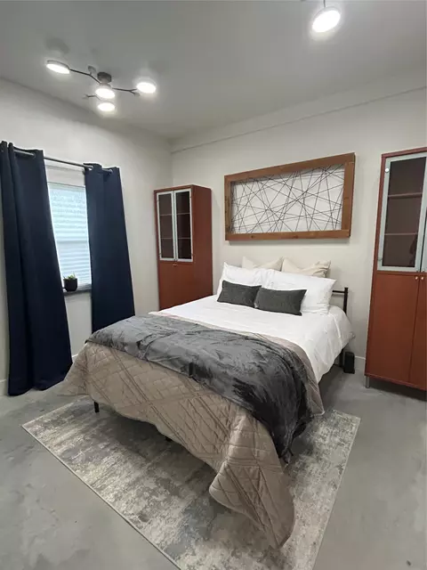 Bedroom - 1841 Rs County Road 1402, Point, TX 75472 photo 5 of 7