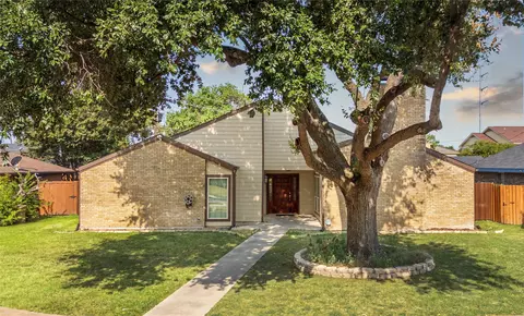 13407 Hedgeapple Dr, Dallas, TX 75243