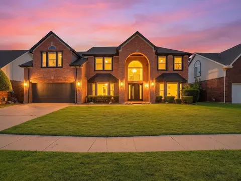 409 Baldwin St, Grand Prairie, TX 75052