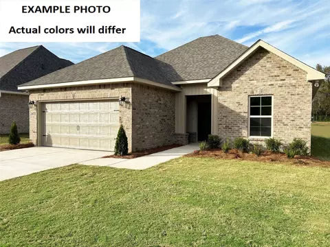 405 Hummingbird Ln, Princeton, LA 71067