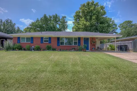 2612 Douglas Dr, Bossier City, LA 71111