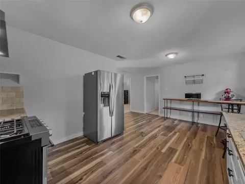 Kitchen - 703 Whitener Rd, Euless, TX 76040 photo 3 of 4