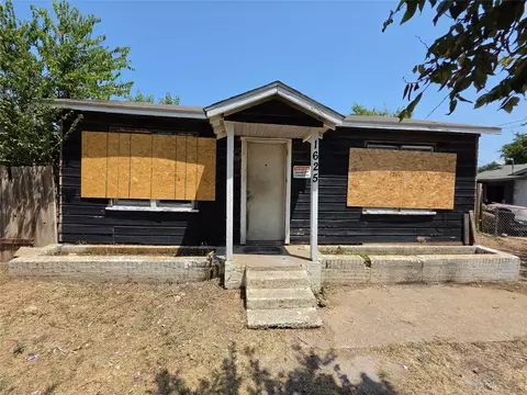 1625 E Powell Ave, Fort Worth, TX 76104