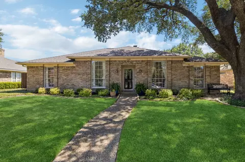 1410 Stonecrest Dr, Richardson, TX 75081