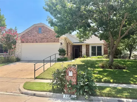 3800 Swiss Pine Rd, Denton, TX 76210