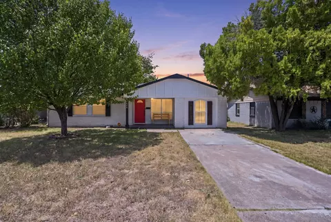 7669 Woodshire Dr, Dallas, TX 75232