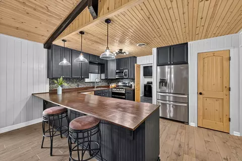 507 W South St, Whitesboro, TX 76273