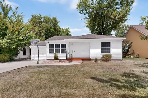 1317 Lakeside Dr, Garland, TX 75040