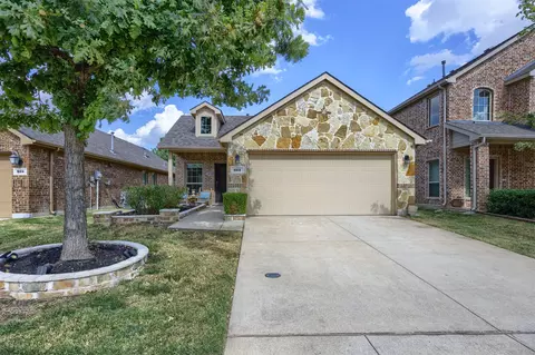912 Gray Fox Dr, Mckinney, TX 75071