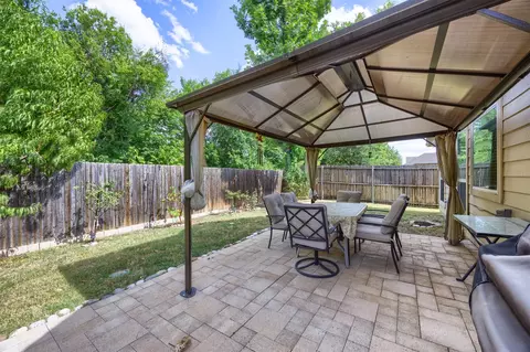 912 Gray Fox Dr, Mckinney, TX 75071