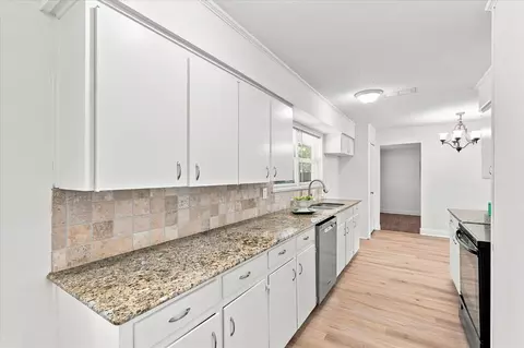 Other - 403 E Huitt Ln, Euless, TX 76040 photo 4 of 5