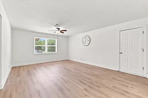 Living - 403 E Huitt Ln, Euless, TX 76040 photo 1 of 2