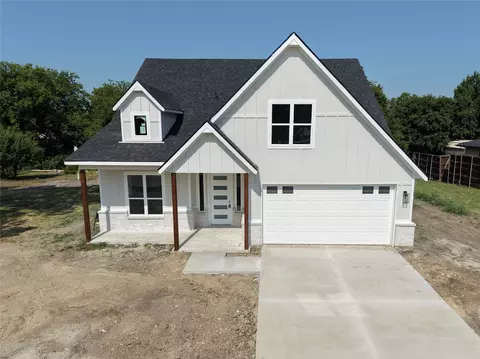 908 First St, Princeton, TX 75407