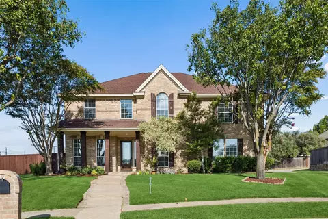7101 Dutch Elm Ct, Garland, TX 75044