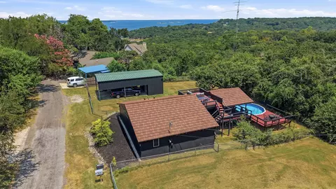125 Erin Dr, Pottsboro, TX 75076