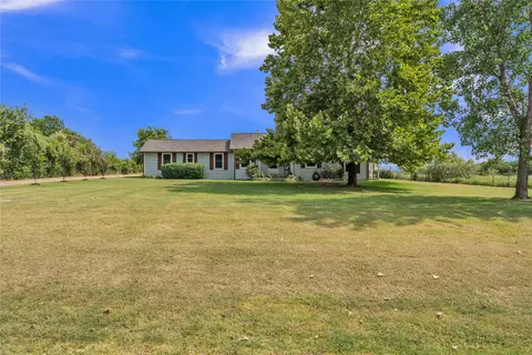 5156 County Road 304, Grandview, TX 76050