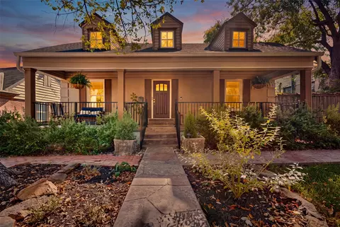 1732 S Edgefield Ave, Dallas, TX 75224