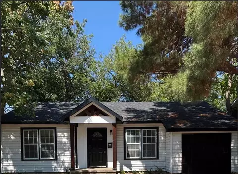 2716 Frazier Ave, Fort Worth, TX 76110
