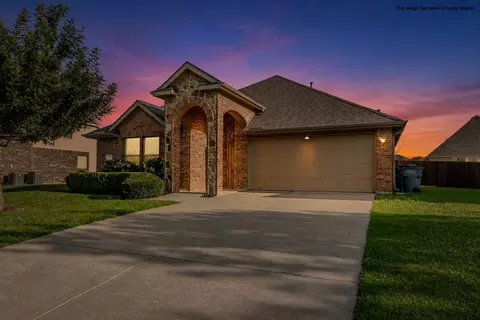 3105 Clear Springs Dr, Forney, TX 75126