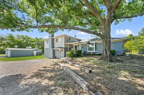 2942 Trails End, Aubrey, TX 76227