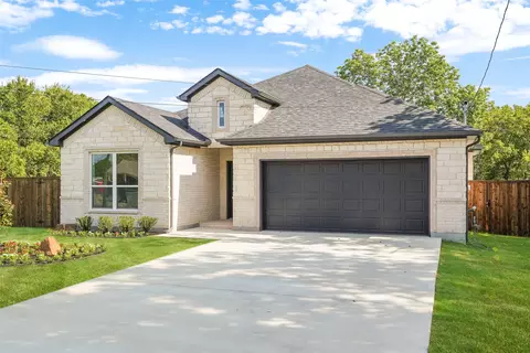15006 Quail Dr, Balch Springs, TX 75180