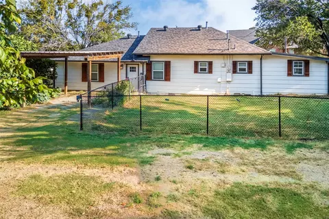 310 North Rd, Kennedale, TX 76060