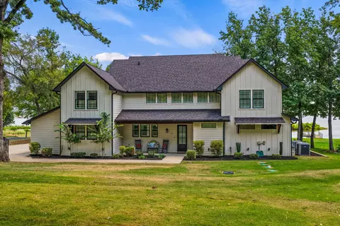 79 Waters Edge Ln, Scroggins, TX 75480