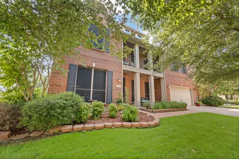943 Monticello Dr, Burleson, TX 76028