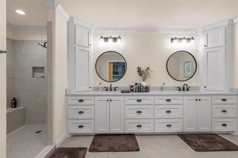 Bath - 8305 Jonquil Dr, Waco, TX 76708 photo 1 of 6