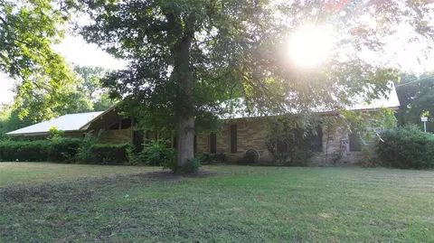 181 Fm 373, Muenster, TX 76252