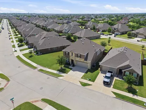 View/Area - 1101 Pinnacle Breeze Dr, Haslet, TX 76052 photo 3 of 4