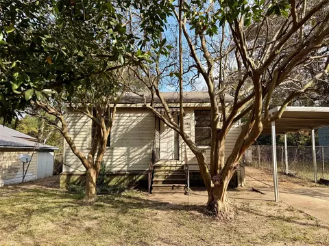 5923 Henderson Ave, Shreveport, LA 71106